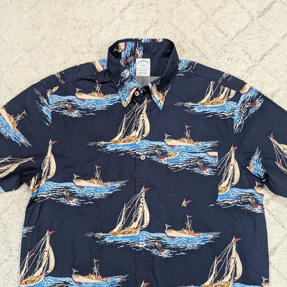 Brooks Brothers Shirt Mens M Blue Navy Sailboat Print Nautical Preppy Button Up - Picture 2 of 6